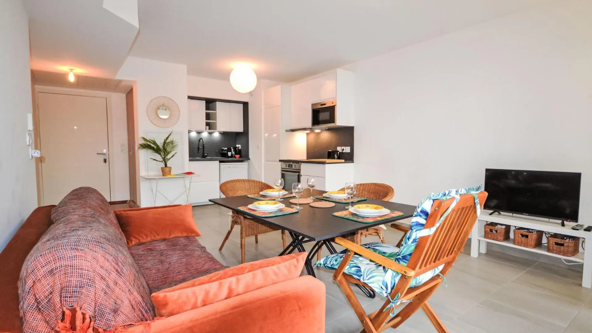 Apartment Pigonnet By Interhome آيكس أومبروفينس 0*, آيكس أومبروفينس فرنسا